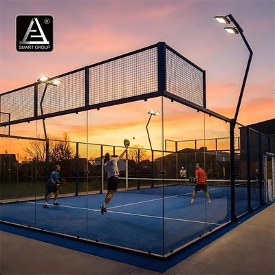 كيف يمكنني إصلاح جدار ملعب تنس البادل المتضرر؟