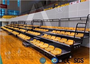 منصة جلوس الملعب